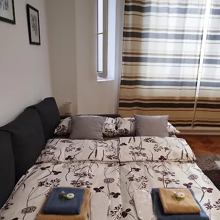 Apartment M&m